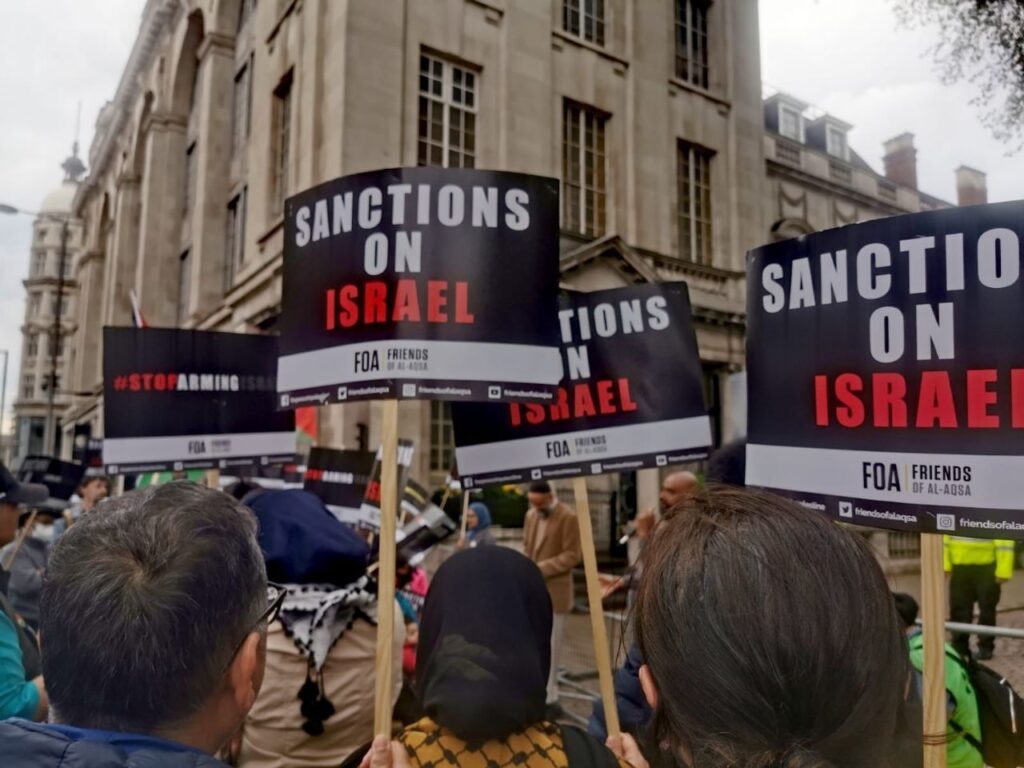 Protest calling for sanctions against Israel.